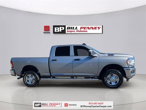 Used 2024 RAM 2500 Tradesman w/ Chrome Appearance Group image 6