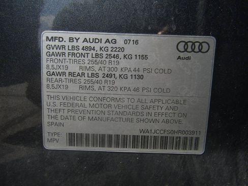 Used 2017 Audi Q3 2.0T Premium Plus w/ Premium Plus Package AWD/4WD image 28