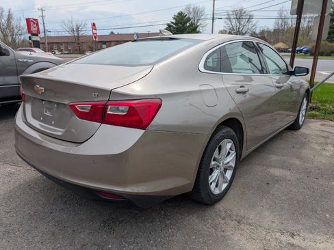 Used 2024 Chevrolet Malibu LT image 7