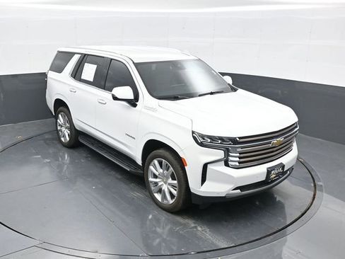 Used 2024 Chevrolet Tahoe High Country AWD/4WD image 1