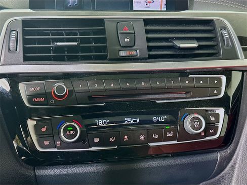 Used 2018 BMW 340i xDrive 340i xDrive w/ Premium Package image 13