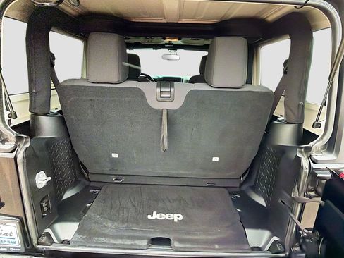 Used 2017 Jeep Wrangler Sport w/ Quick Order Package 24S image 13