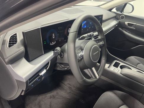 New 2025 Hyundai Sonata SEL image 9