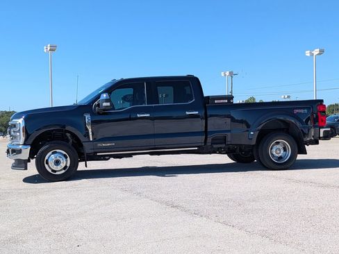 Certified 2025 Ford F350 King Ranch w/ Chrome Package AWD/4WD image 5