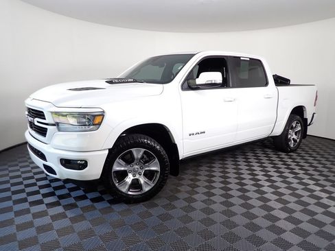 Used 2022 RAM 1500 Laramie AWD/4WD image 10