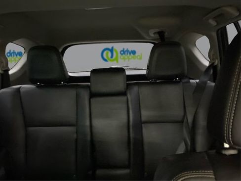Used 2015 Toyota RAV4 Limited AWD/4WD image 21
