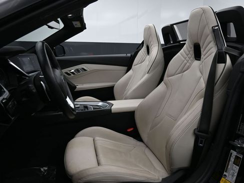 Used 2020 BMW Z4 sDrive30i w/ Executive Package image 12