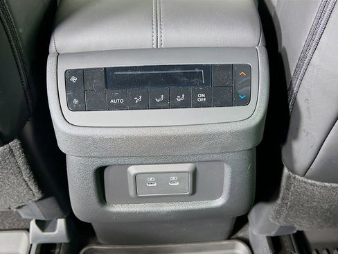 New 2026 Nissan Pathfinder SL AWD/4WD image 26