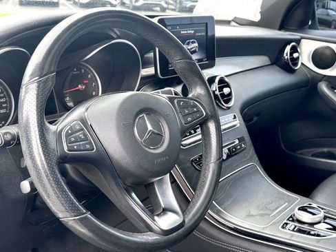 Certified 2019 Mercedes-Benz GLC 300 image 17