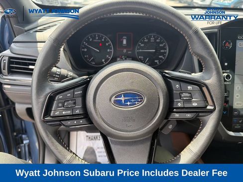 Used 2025 Subaru Forester Touring AWD/4WD image 23
