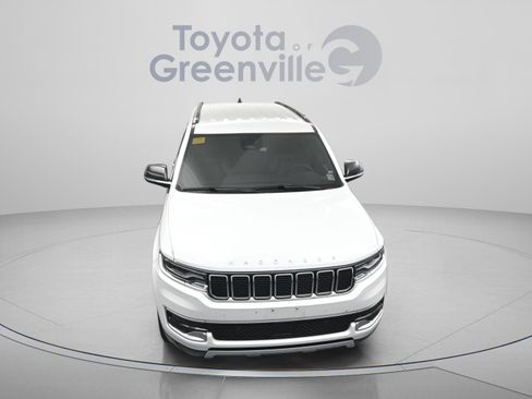Used 2024 Jeep Wagoneer Series II AWD/4WD image 22