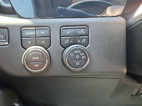 Certified 2023 Chevrolet Silverado 1500 RST w/ Convenience Package II AWD/4WD image 11