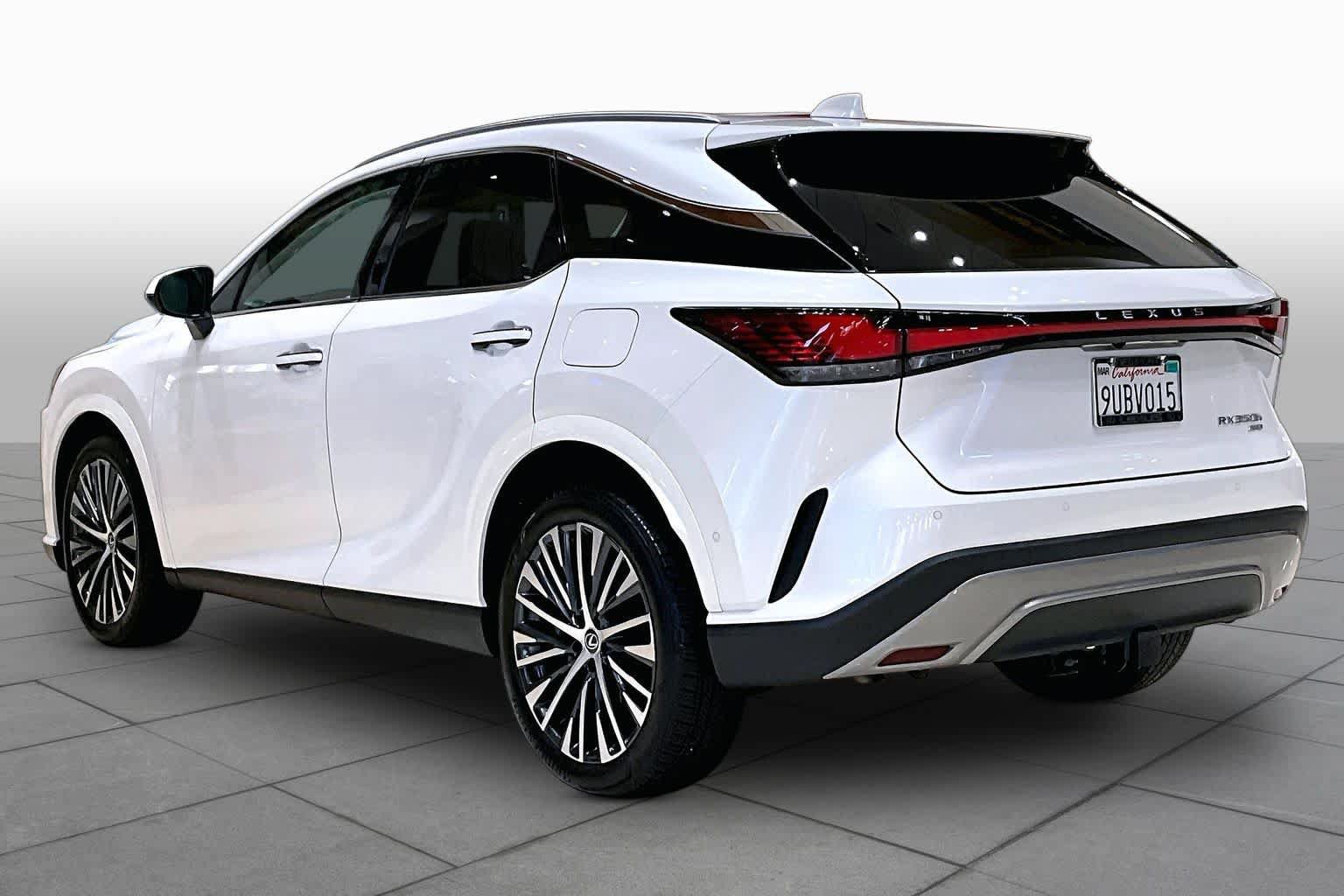 Certified 2025 Lexus RX 350 w/ Convenience Package AWD/4WD image 11