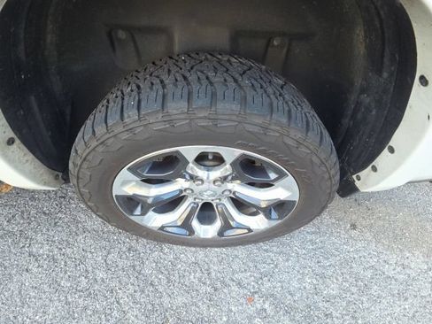 Used 2021 RAM 1500 Limited AWD/4WD image 37