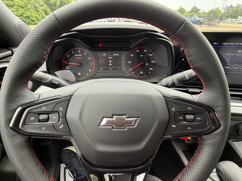 New 2026 Chevrolet Trax RS FWD image 4