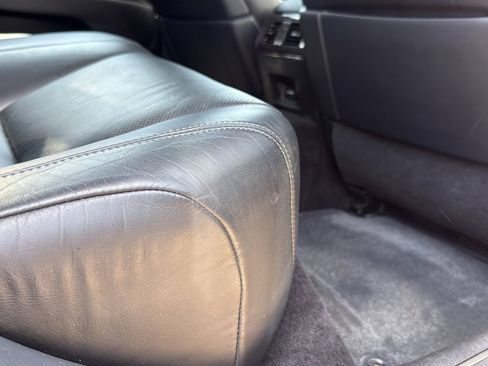 Used 2013 Lexus LS 460 L w/ Preferred Accessory Package RWD image 27