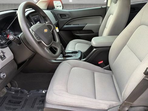 Used 2021 Chevrolet Colorado W/T w/ WT Convenience Package image 19