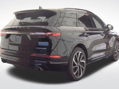 Used 2025 Lincoln Corsair Grand Touring w/ Equipment Group 301A AWD/4WD image 2