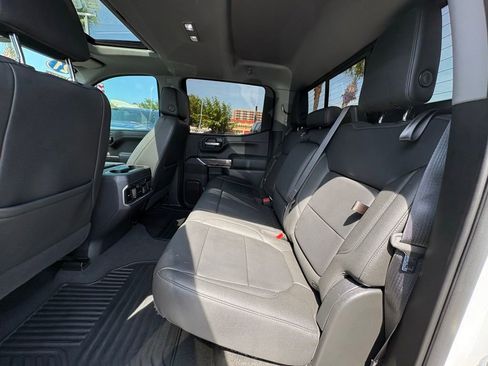 Used 2021 Chevrolet Silverado 1500 LTZ w/ LTZ Premium Package RWD image 14