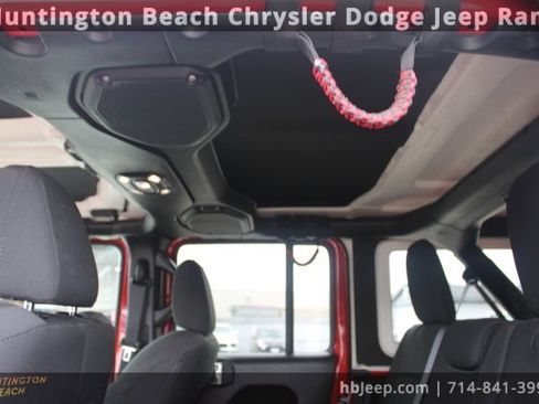 Used 2022 Jeep Wrangler Unlimited Sport image 47