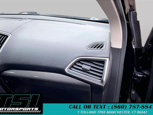 Used 2016 Ford Edge SEL w/ Equipment Group 201A AWD/4WD image 14