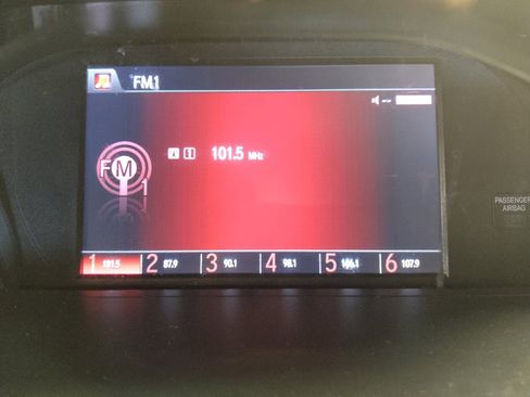 Used 2017 Honda Accord Sport image 25