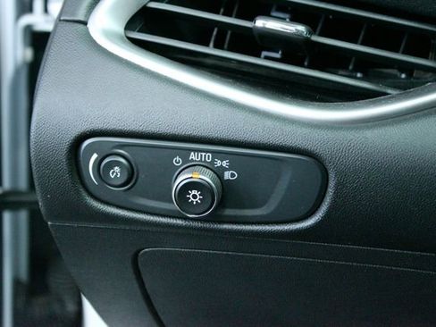 Used 2024 Chevrolet Malibu LT w/ Sport Edition image 12