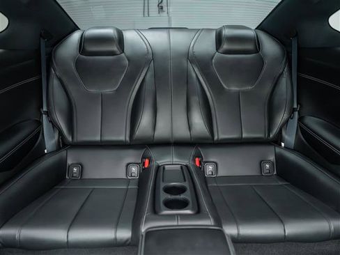Used 2019 INFINITI Q60 3.0t Luxe w/ Essential Package RWD image 31