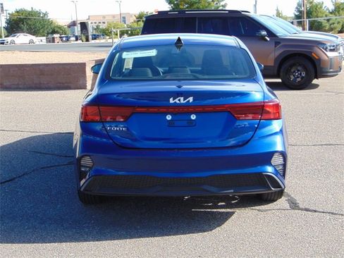 Used 2023 Kia Forte LXS image 5