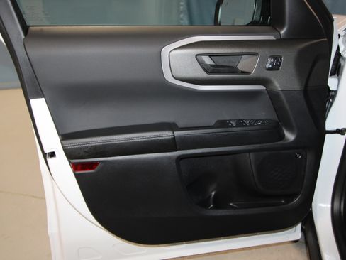 New 2025 Ford Bronco Sport Outer Banks w/ Outer Banks Tech Package+ image 4