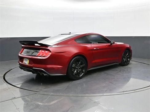 Used 2018 Ford Mustang GT Premium w/ Equipment Group 401A image 5