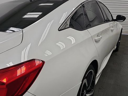 Used 2022 Honda Accord Sport image 10