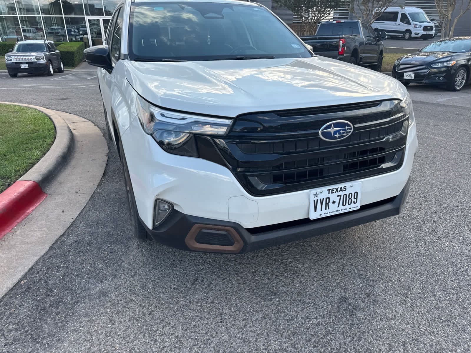 Used 2025 Subaru Forester Sport w/ Popular Package #1 AWD/4WD image 4