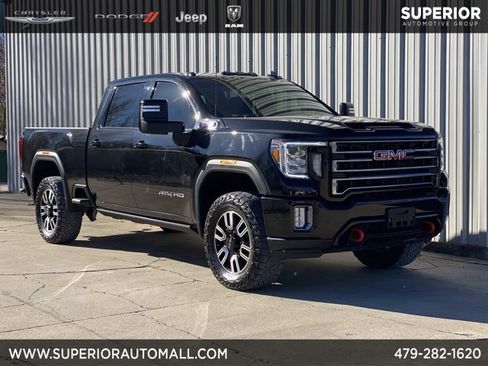Used 2022 GMC Sierra 2500 AT4 image 1