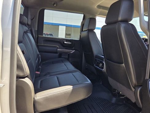 Used 2021 Chevrolet Silverado 2500 LTZ w/ LTZ Convenience Package image 19