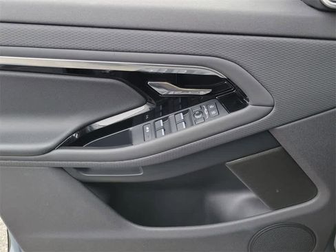 Used 2023 Land Rover Range Rover Evoque R-Dynamic S image 20