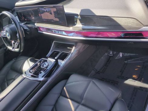 Used 2023 BMW 740i w/ Parking Assistance Package RWD image 17