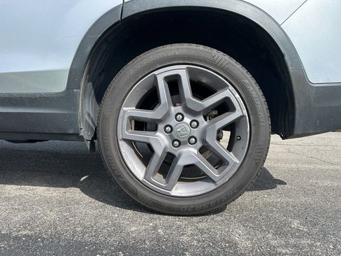 Used 2023 Honda Passport EX-L image 7