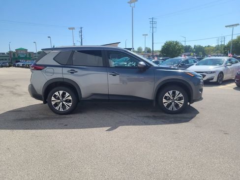 Used 2023 Nissan Rogue SV w/ SV Premium B Package AWD/4WD image 8