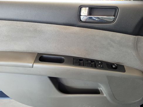 Used 2008 Nissan Sentra 2.0 S w/ Convenience Plus Pkg image 17