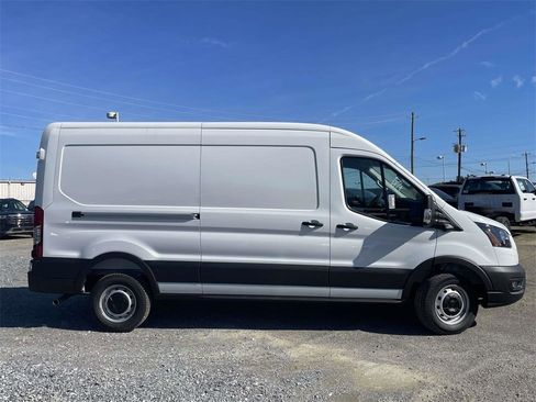 New 2026 Ford Transit 250 148 Medium Roof image 2