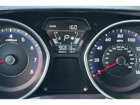 Used 2016 Hyundai Elantra SE FWD image 24