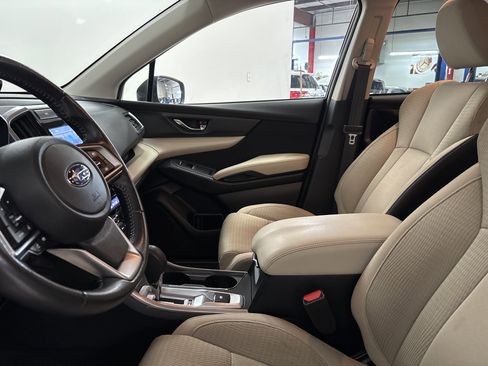Used 2022 Subaru Ascent Premium w/ Convenience Package image 19