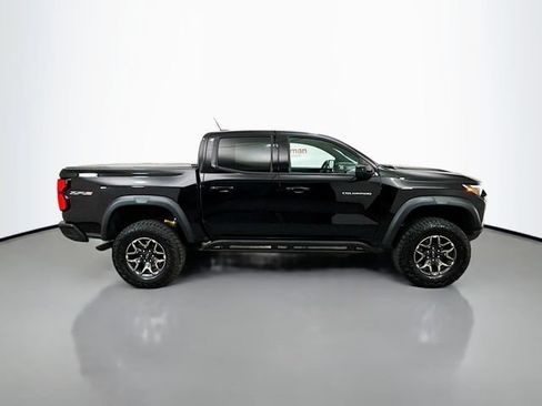 Used 2024 Chevrolet Colorado ZR2 AWD/4WD image 8