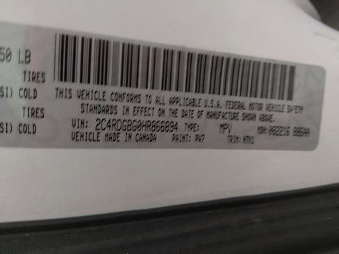 Used 2017 Dodge Grand Caravan SE w/ Power Window Group FWD image 33