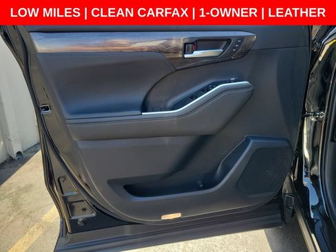 Used 2026 Toyota Highlander Limited AWD/4WD image 26