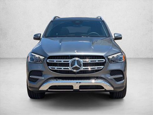 Used 2025 Mercedes-Benz GLE 350 4MATIC image 5