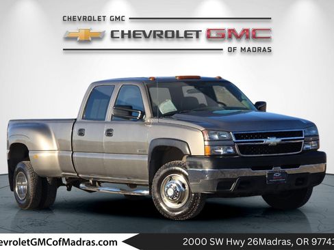 Used 2006 Chevrolet Silverado 3500 W/T w/ Skid Plate Package image 1