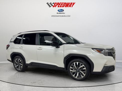 New 2026 Subaru Forester Touring AWD/4WD image 3