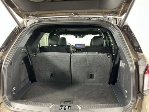 Used 2026 Ford Explorer ST w/ Sun And Sound Package AWD/4WD image 34